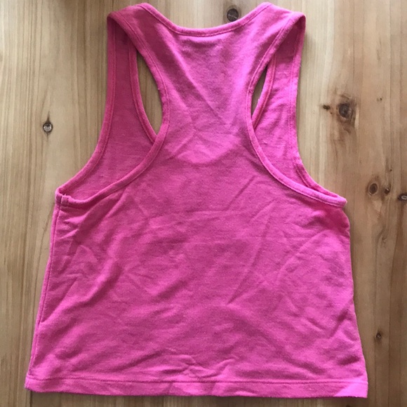 Tank shirt 🔵 2 X $8 - Picture 2 of 3